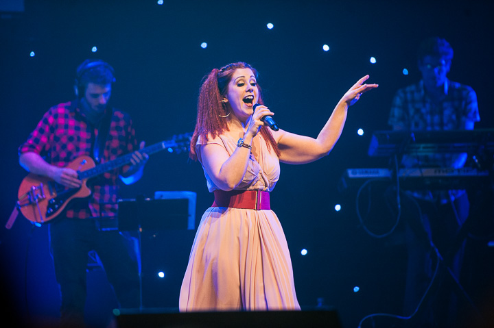 Musical zingt 90's @ theater Elckerlyc, picture 73, photographed by Goele Bormans - FrontView Magazine