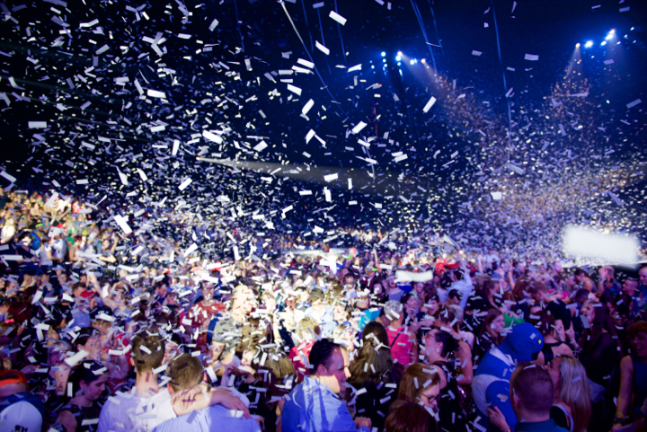 MNM Back to the 90's & 00's 2017 @ Sportpaleis, picture 40, photographed by Bart Baevegems - FrontView Magazine