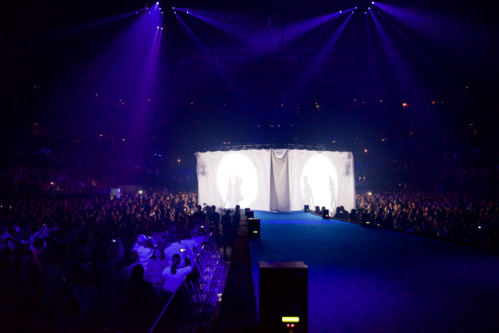 MNM Back to the 90's & 00's 2017 @ Sportpaleis, picture 72, photographed by Bart Baevegems - FrontView Magazine