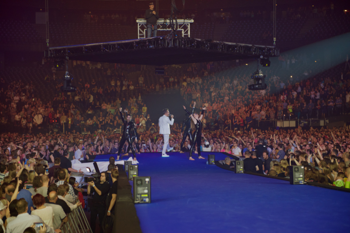 MNM Back to the 90's & 00's 2017 @ Sportpaleis, picture 73, photographed by Bart Baevegems - FrontView Magazine