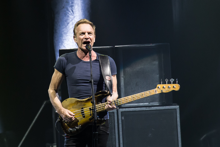 Sting @ Vorst Nationaal, picture 1, photographed by Dorien Goetschalckx - FrontView Magazine