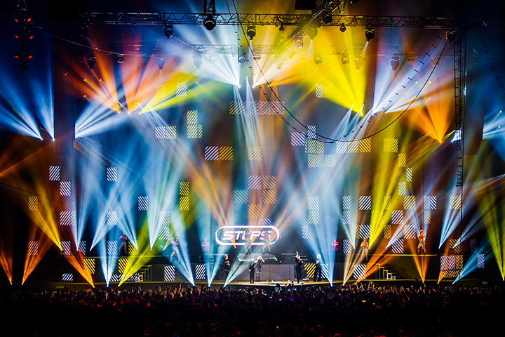 I love the 90's @ Ethias Arena, picture 42, photographed by Elke Briers - FrontView Magazine
