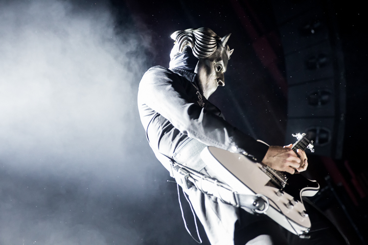 Ghost @ Ancienne Belgique, picture 5, photographed by Dorien Goetschalckx - FrontView Magazine