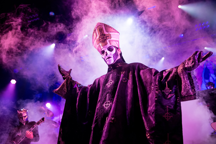 Ghost @ Ancienne Belgique, picture 14, photographed by Dorien Goetschalckx - FrontView Magazine