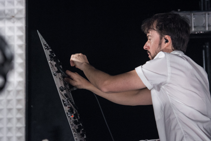 Soulwax @ Ancienne Belgique, picture 16, photographed by Erwin Evrard - FrontView Magazine