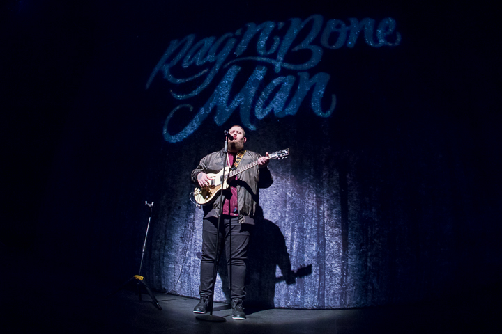 Rag'n'Bone Man @ Ancienne Belgique, picture 1, photographed by Dorien Goetschalckx - FrontView Magazine