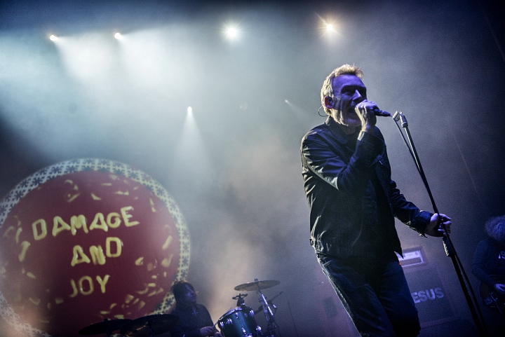 The Jesus and Mary Chain @ AB Brussel, picture 23, photographed by Luc Luyten - FrontView Magazine