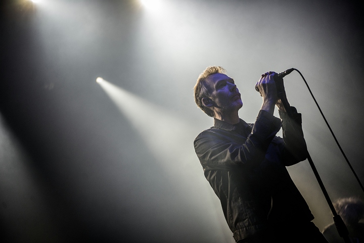 The Jesus and Mary Chain @ AB Brussel, picture 24, photographed by Luc Luyten - FrontView Magazine
