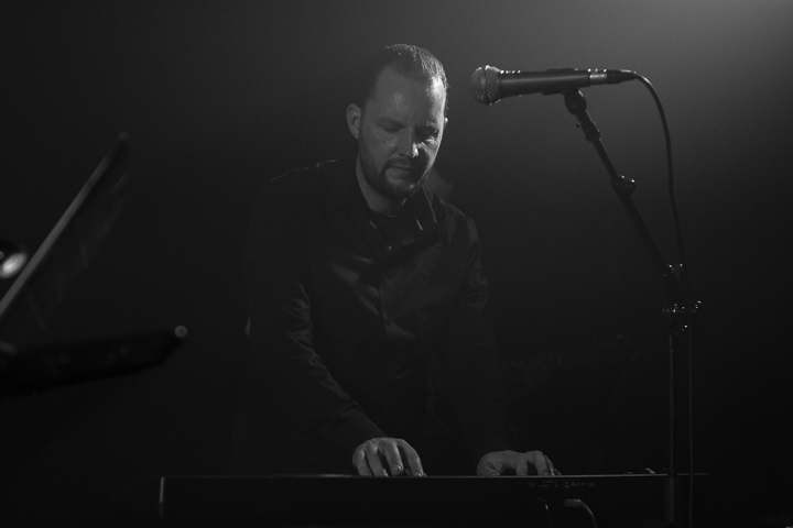 Stijn Meuris, CD Voorstelling 'Vigilant' @ AB Club, picture 25, photographed by Alex Wyckmans - FrontView Magazine