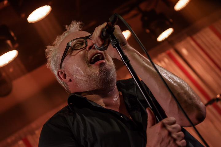 Stijn Meuris, CD Voorstelling 'Vigilant' @ AB Club, picture 36, photographed by Alex Wyckmans - FrontView Magazine