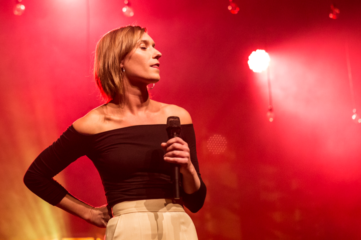 Hooverphonic-'In Wonderland Tour' @ Ancienne Belgique, picture 14, photographed by Dieter  Boone - FrontView Magazine