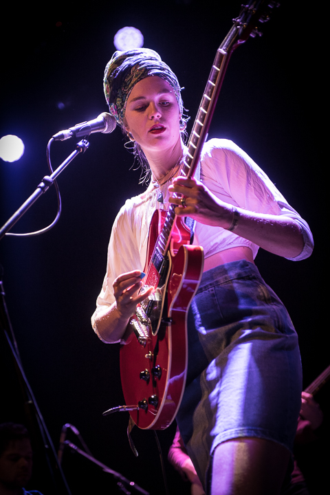 Meshell Ndegeocello + Roselien @ Het Depot, picture 1, photographed by Jan van Hecke - FrontView Magazine