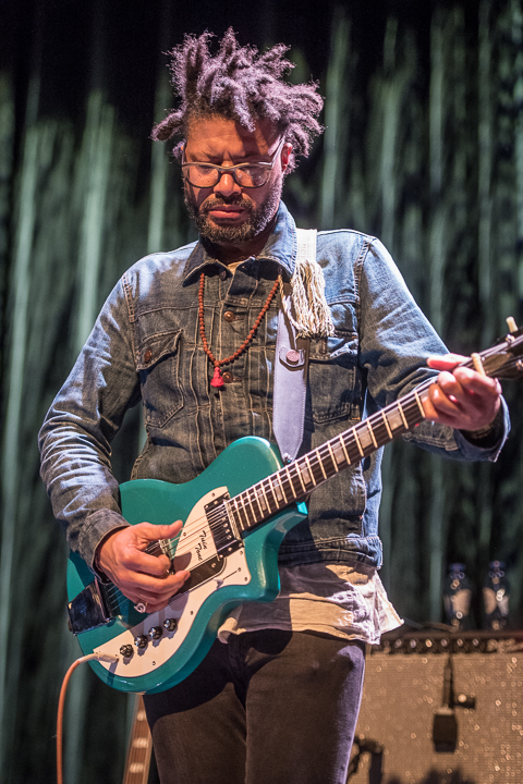 Meshell Ndegeocello + Roselien @ Het Depot, picture 13, photographed by Jan van Hecke - FrontView Magazine