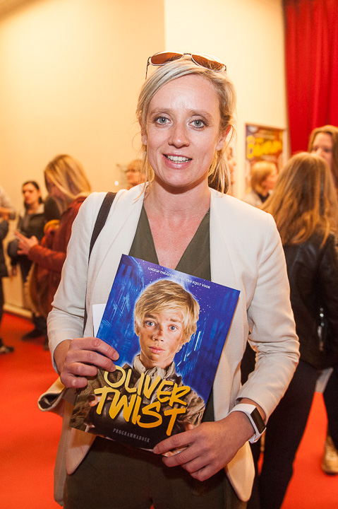 Première Oliver Twist @ Rode Zaal Fakkeltheater, foto 2, foto's door Goele Bormans - FrontView Magazine