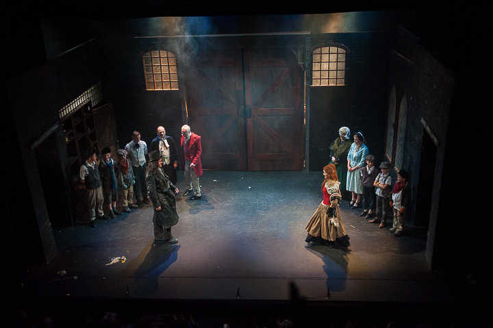 Première Oliver Twist @ Rode Zaal Fakkeltheater, foto 25, foto's door Goele Bormans - FrontView Magazine