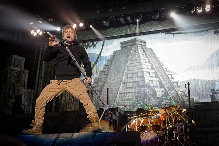 Iron Maiden @ Sportpaleis, picture 1, photographed by Edwin Houdevelt - FrontView Magazine