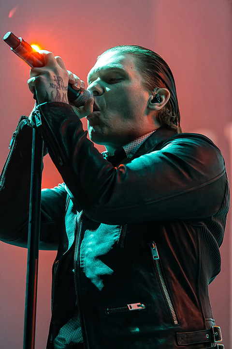 Shinedown @ Sportpaleis, picture 2, photographed by Edwin Houdevelt - FrontView Magazine