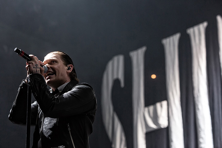 Shinedown @ Sportpaleis, picture 13, photographed by Edwin Houdevelt - FrontView Magazine
