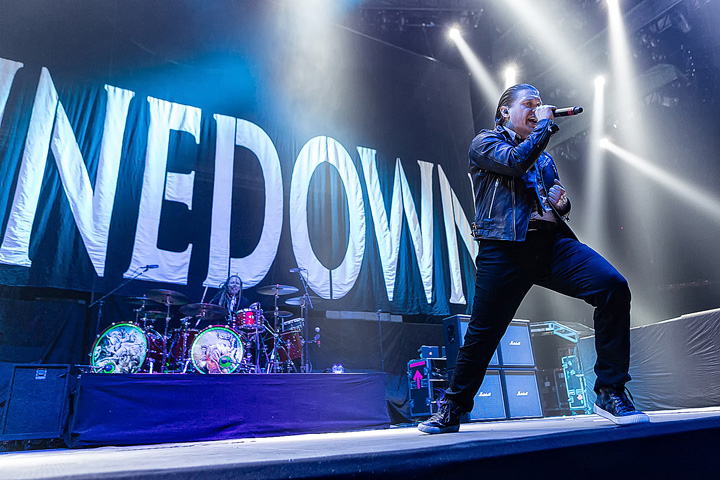 Shinedown @ Sportpaleis, picture 20, photographed by Edwin Houdevelt - FrontView Magazine