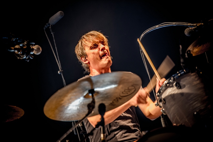 Arno @ Het Depot, picture 1, photographed by Luc Luyten - FrontView Magazine