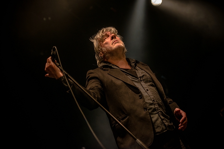 Arno @ Het Depot, picture 2, photographed by Luc Luyten - FrontView Magazine