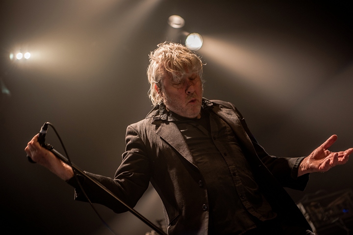 Arno @ Het Depot, picture 11, photographed by Luc Luyten - FrontView Magazine