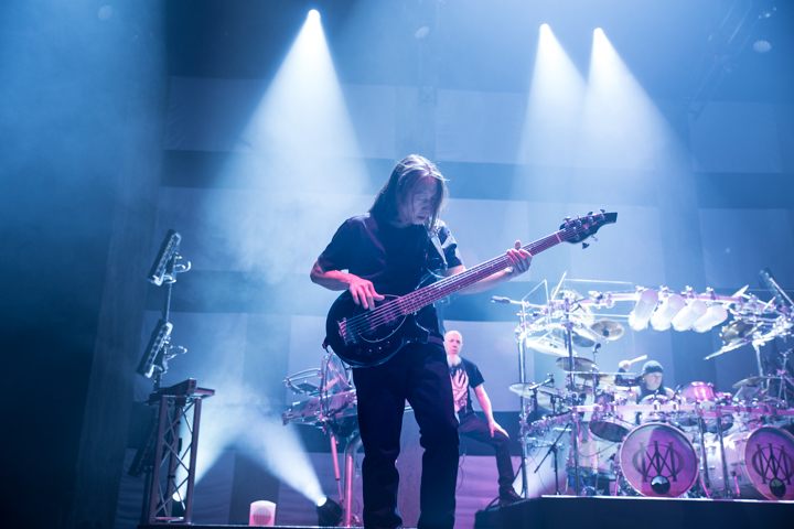 Dream Theater - Images, Words & Beyond @ Lotto Arena, picture 9, photographed by Tom Vanduffel - FrontView Magazine