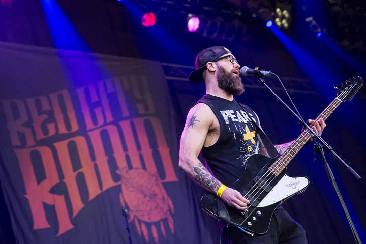 Red City Radio @ Groezrock 2017, picture 3, photographed by Dorien Goetschalckx - FrontView Magazine