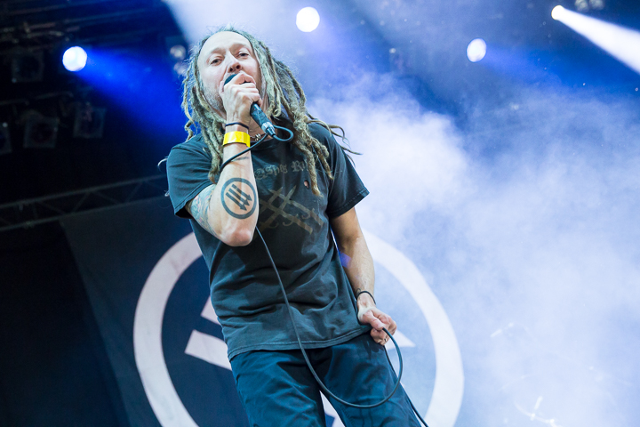 Strike Anywhere @ Groezrock 2017, picture 7, photographed by Dorien Goetschalckx - FrontView Magazine