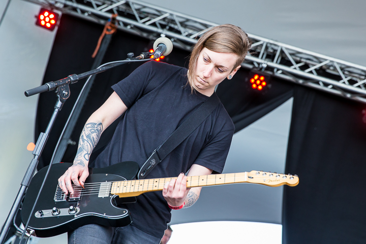 Mobina Galore @ Groezrock 2017, foto 1, foto's door Dorien Goetschalckx - FrontView Magazine