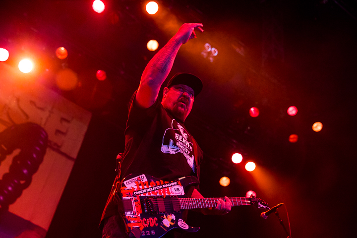 Pennywise @ Groezrock 2017, foto 2, foto's door Dorien Goetschalckx - FrontView Magazine
