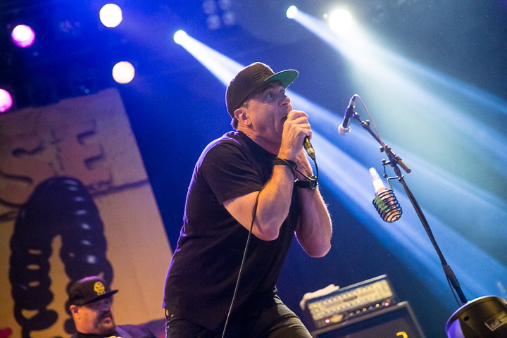 Pennywise @ Groezrock 2017, foto 4, foto's door Dorien Goetschalckx - FrontView Magazine