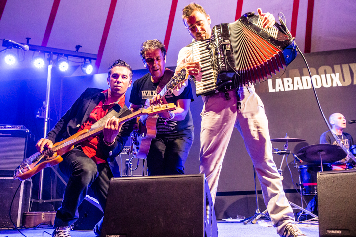 Les Barbeaux @ Labadoux, picture 1, photographed by Dieter  Boone - FrontView Magazine