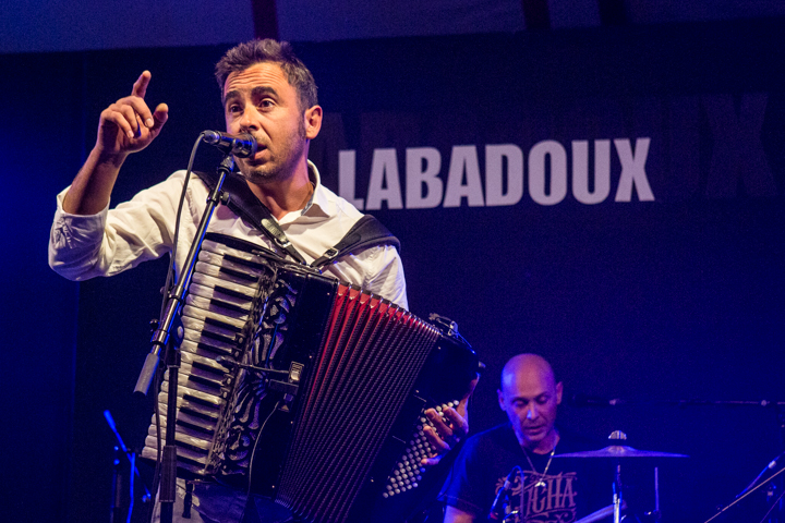 Les Barbeaux @ Labadoux, picture 4, photographed by Dieter  Boone - FrontView Magazine