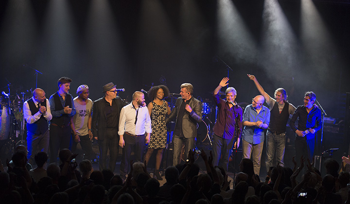 Soulsister @ De Casino, picture 23, photographed by dirk janssens - FrontView Magazine