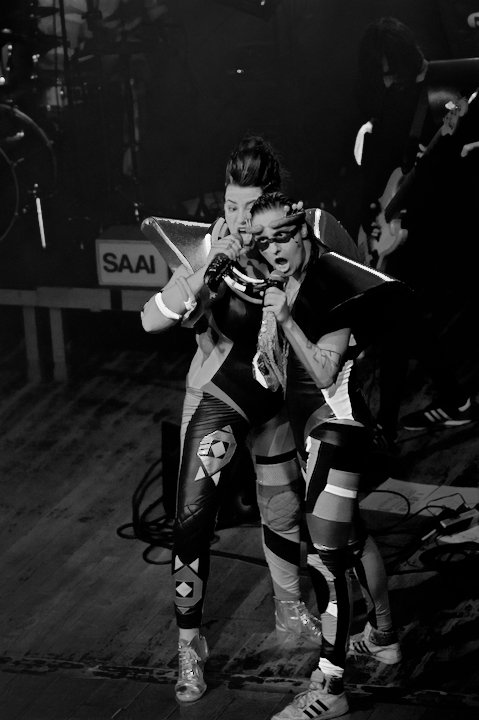 Kenji Minogue @ Vooruit, picture 5, photographed by Bart Baevegems - FrontView Magazine