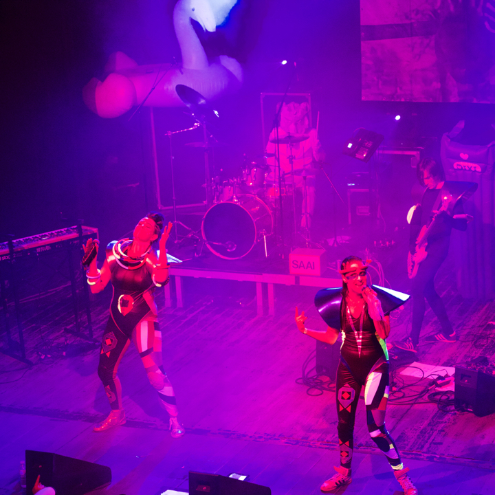 Kenji Minogue @ Vooruit, picture 14, photographed by Bart Baevegems - FrontView Magazine
