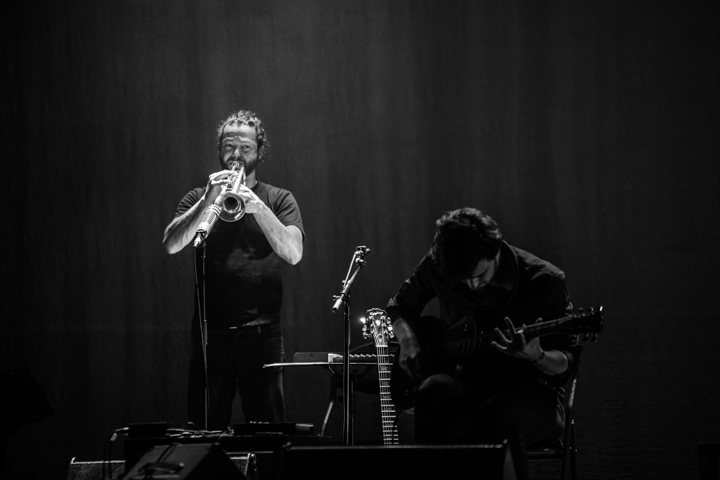 Will Samson & ILLUMININE @ Het Depot, picture 8, photographed by Raf Degeest - FrontView Magazine