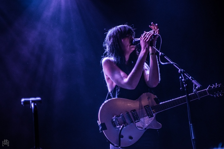 Evi Vine @ Depot Leuven, picture 5, photographed by Luc Luyten - FrontView Magazine