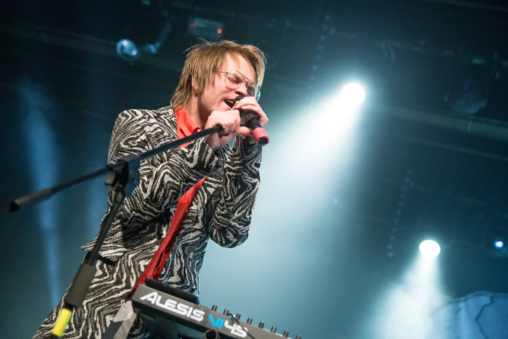 Enter Shikari @ Trix, picture 10, photographed by Dorien Goetschalckx - FrontView Magazine