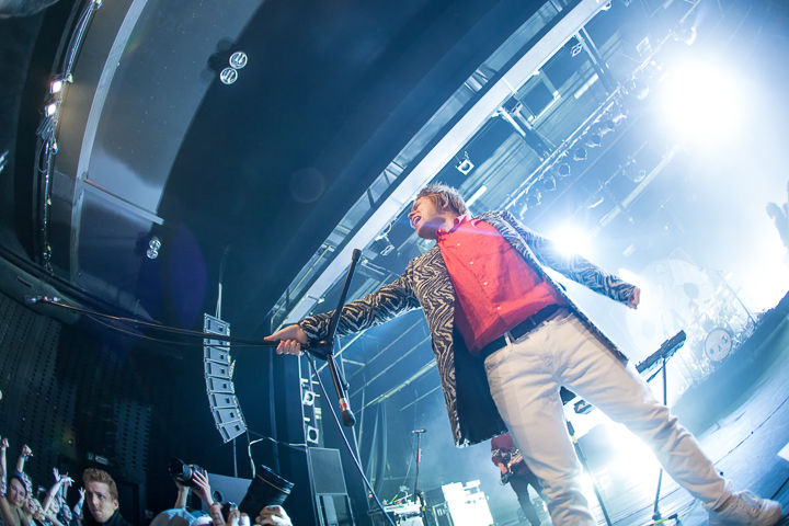 Enter Shikari @ Trix, picture 13, photographed by Dorien Goetschalckx - FrontView Magazine