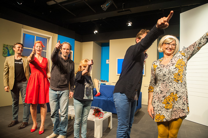 Première De Bonobo's EWT Deurne, foto 4, foto's door Goele Bormans - FrontView Magazine