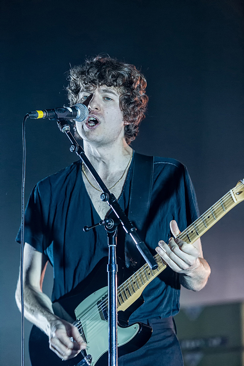 The Kooks @ Ancienne Belgique, picture 4, photographed by Edwin Houdevelt - FrontView Magazine