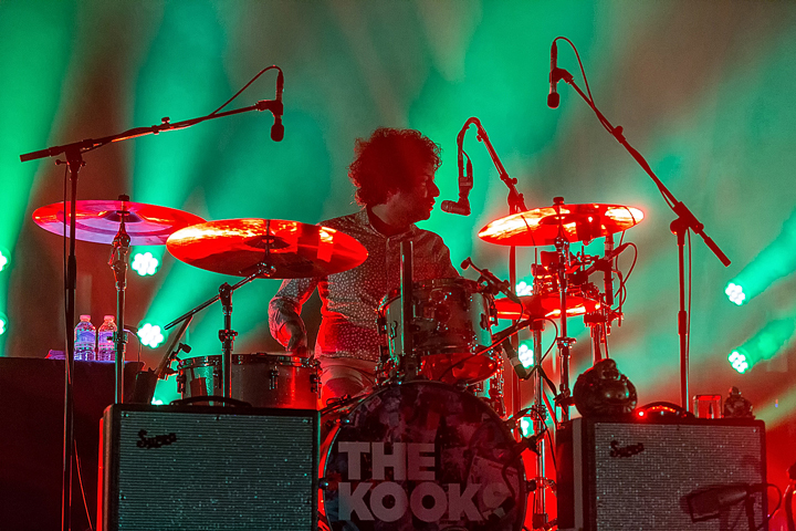 The Kooks @ Ancienne Belgique, picture 15, photographed by Edwin Houdevelt - FrontView Magazine