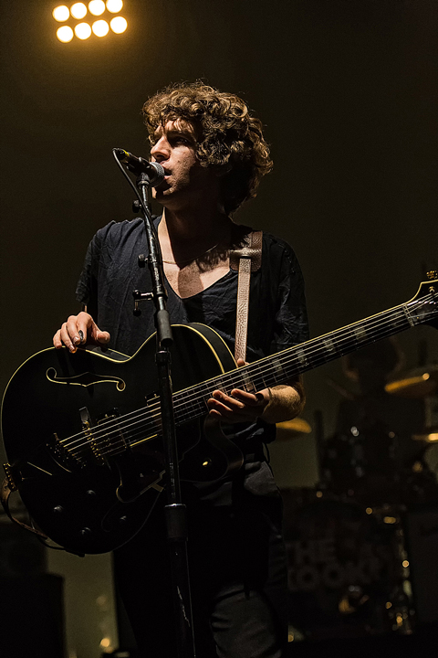 The Kooks @ Ancienne Belgique, picture 23, photographed by Edwin Houdevelt - FrontView Magazine