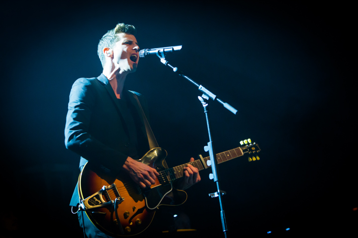 Hooverphonic @ Het Depot, picture 4, photographed by Kristof Hayen - FrontView Magazine