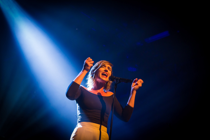 Hooverphonic @ Het Depot, picture 18, photographed by Kristof Hayen - FrontView Magazine