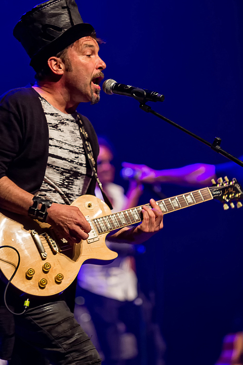 The Dinky Toys @ Capitole Gent, foto 16, foto's door Edwin Houdevelt - FrontView Magazine