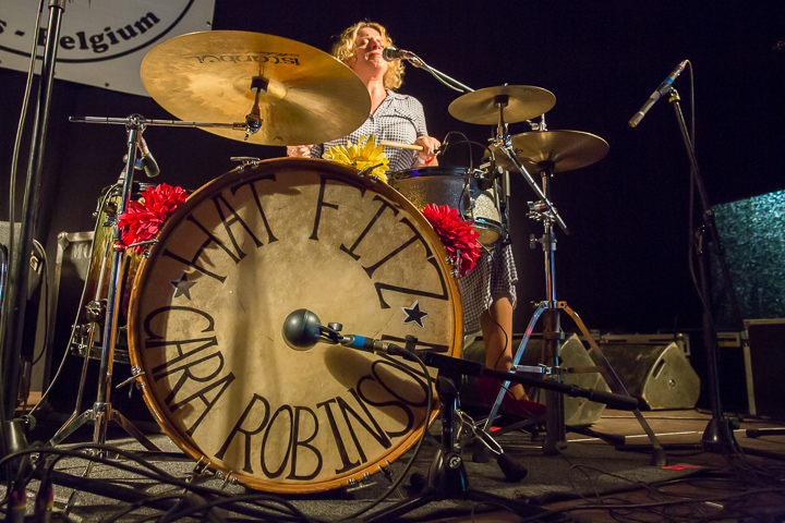 Hat Fitz & Cara (AUS/N-IRL) @ Duvelblues, picture 8, photographed by Marc Verdonck - FrontView Magazine