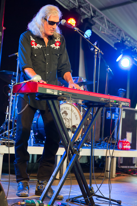 Marc Ford & the Neptune Blues Club (USA) @ Duvelblues, picture 11, photographed by Marc Verdonck - FrontView Magazine